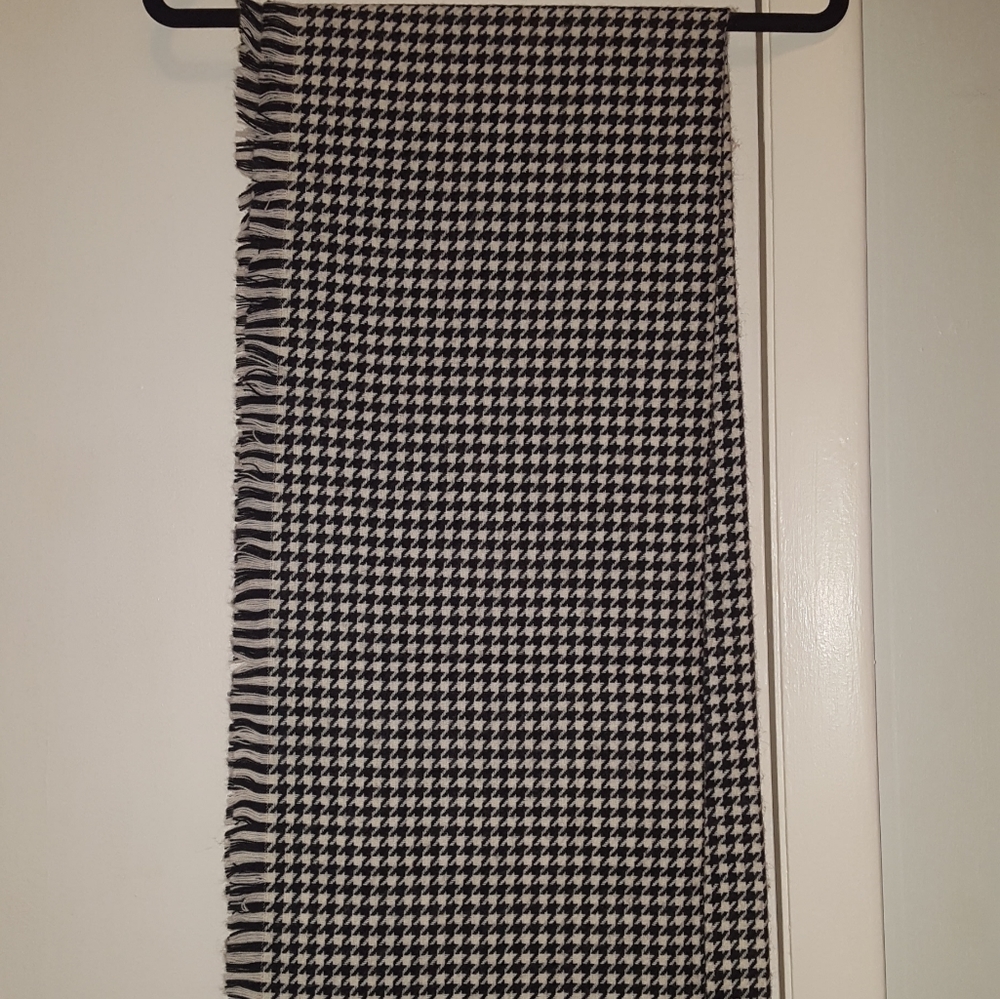 NWOT Wrap - Picture 5 of 6